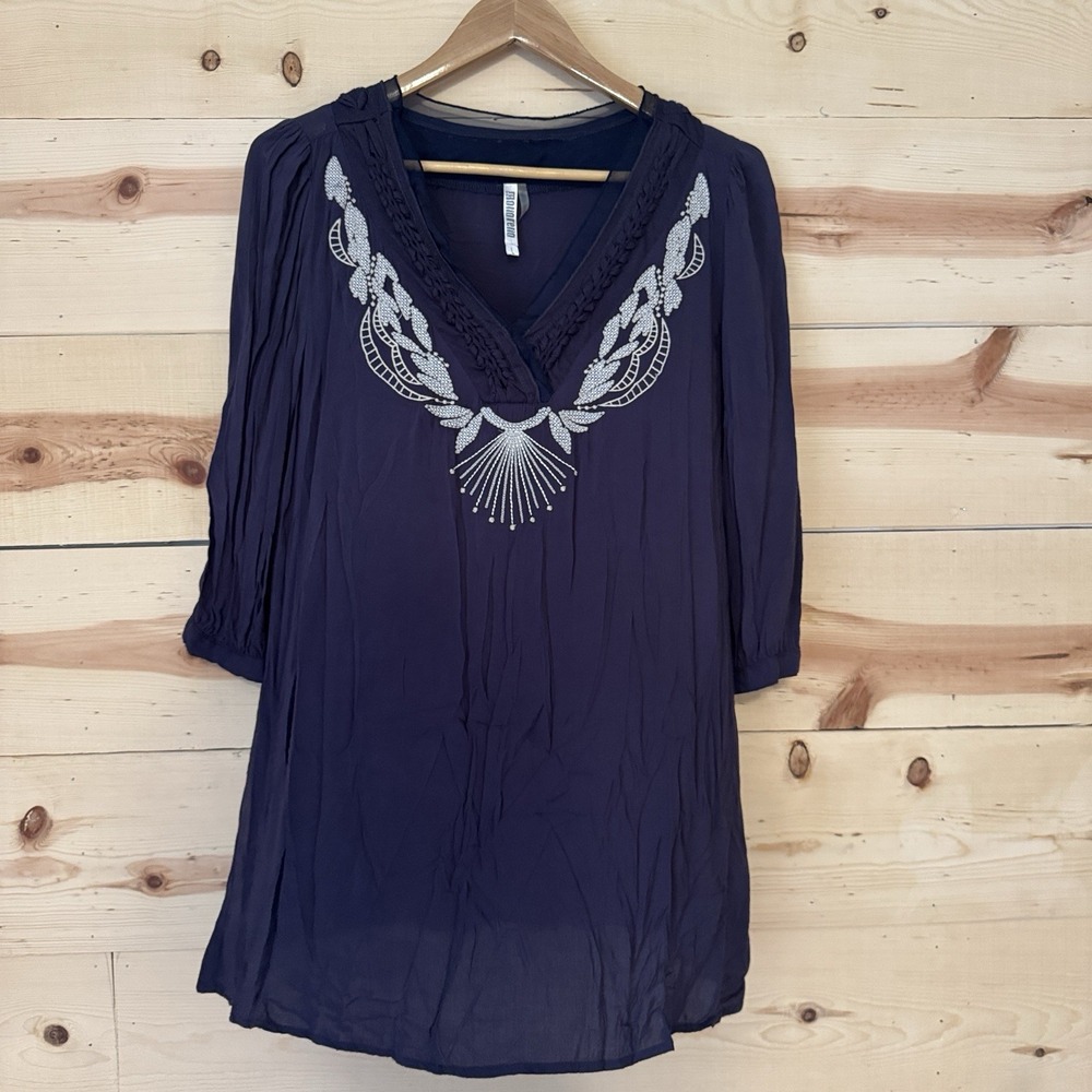Monoreno Womens L Navy Embroidered Tunic Top Boho Peasant Blouse Cottagecore